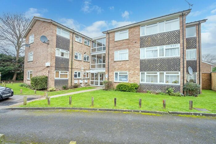 2 Bedroom Flat To Rent In Carlingford Court, Bognor Regis, PO21