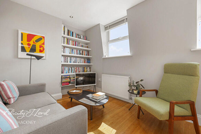 1 Bedroom Flat For Sale In Brooksbys Walk, London, E9