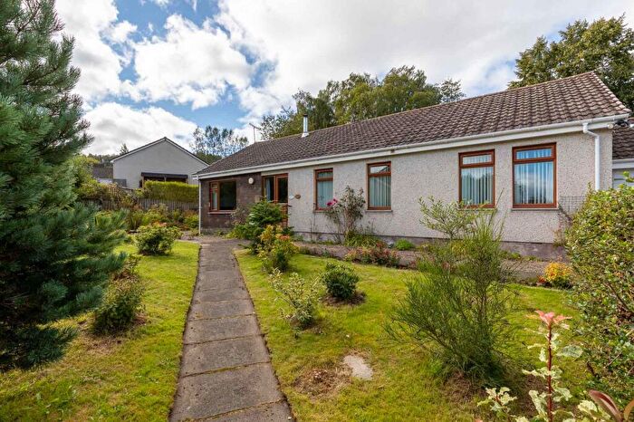 3 Bedroom Detached Bungalow For Sale In Duntaylor Avenue, Aberfeldy, PH15
