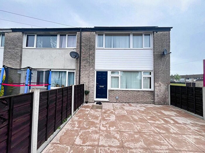 3 Bedroom End Of Terrace House To Rent In Esk Road, Winsford, Cheshire, CW7