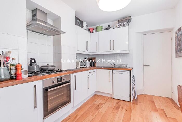 1 Bedroom Flat To Rent In Amelia Street, Elephant And Castle, London, SE17