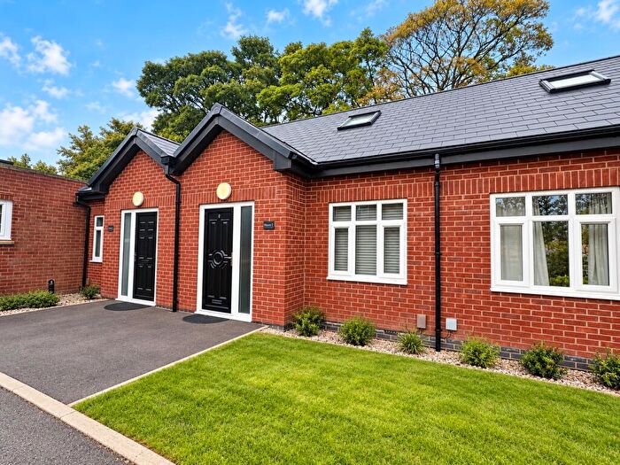 1 Bedroom Maisonette For Sale In Highlanders Hill, Mansfield, Nottinghamshire, NG18