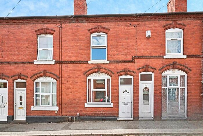 3 Bedroom Terraced House For Sale In Cannon Street, Walsall, West Midlands, WS2