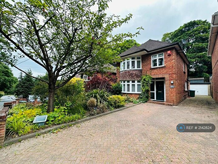 3 Bedroom Detached House To Rent In Mousehole Lane, Southampton, SO18