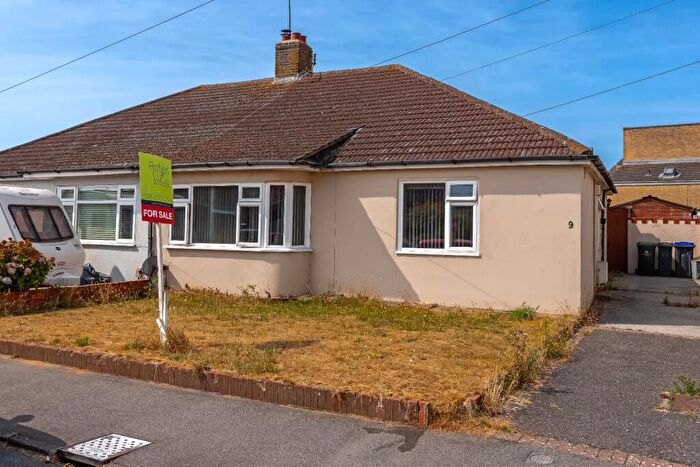 3 Bedroom Semi-Detached Bungalow For Sale In The Drive, Lancing, BN15