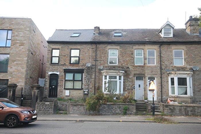 3 Bedroom Terraced House To Rent In Abbeydale Road, Nether Edge, Sheffield, S7