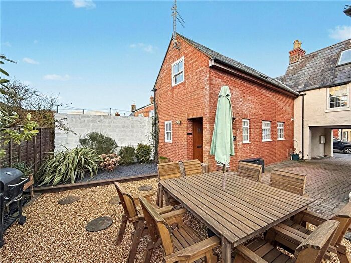 1 Bedroom Apartment To Rent In The Ovens, Lechlade Road, Faringdon, Oxfordshire, SN7