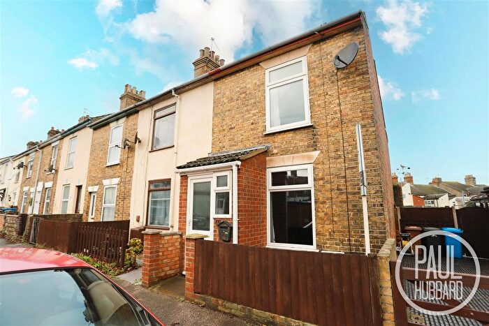 3 Bedroom End Of Terrace House For Sale In St. Leonards Road, Lowestoft, NR33
