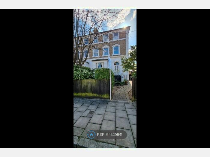 1 Bedroom Flat To Rent In Streatham Hill, London, SW16