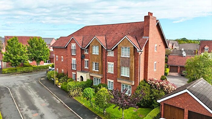 2 Bedroom Flat For Sale In Chesterton Way, Weston, CW2