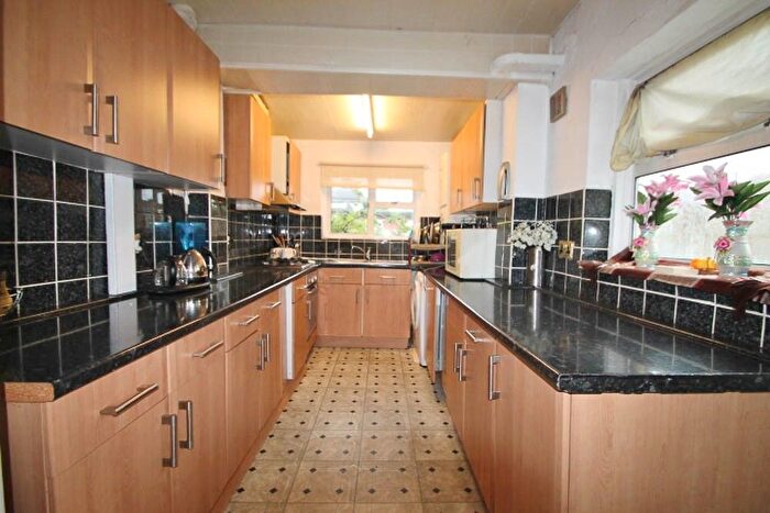 3 Bedroom Semi-Detached House To Rent In Fruen Road, Feltham, Middlesex, TW14