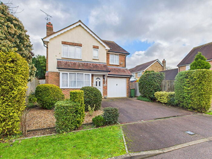 4 Bedroom Detached House For Sale In Tanbridge Park, Horsham, West Sussex., RH12