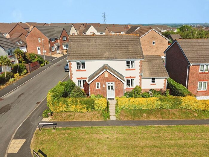 4 Bedroom Detached House For Sale In Bryn, Llanelli, Carmarthenshire, SA14
