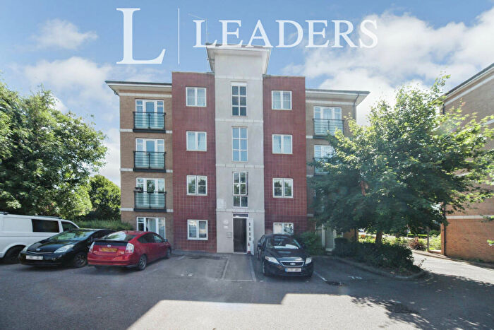1 Bedroom Flat To Rent In The Parklands, Dunstable, LU5