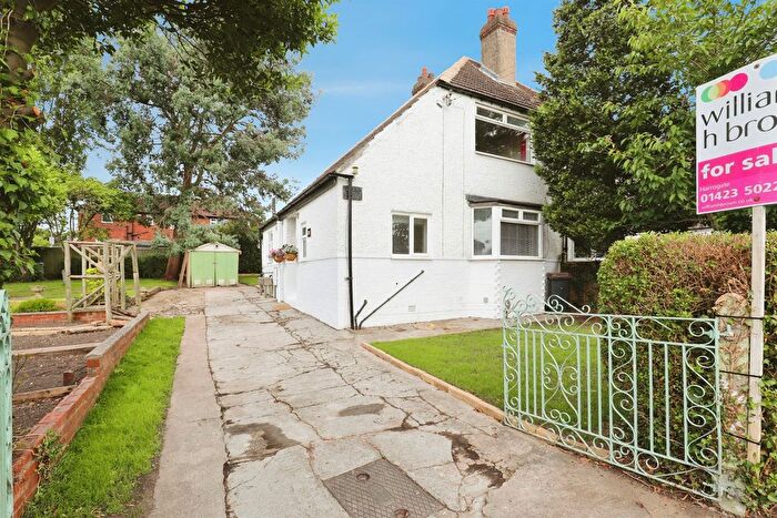 2 Bedroom Semi Detached House For Sale In Greenfields Drive, Harrogate, HG2