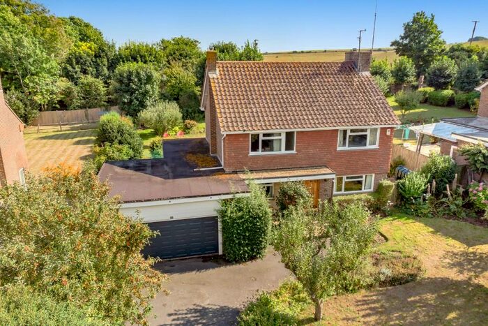 4 Bedroom Detached House For Sale In The Paddocks, BN7