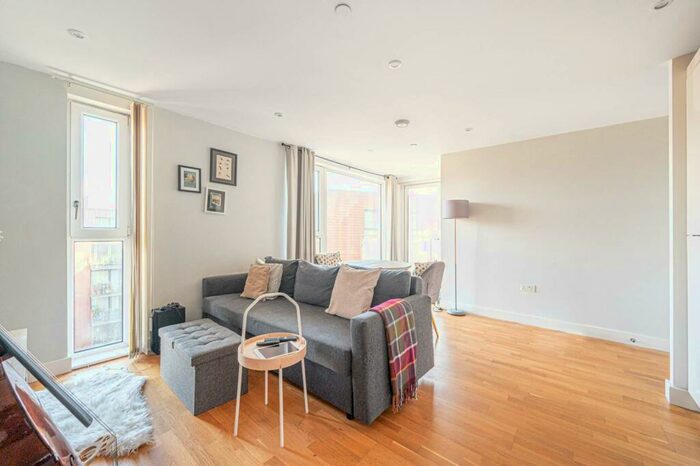 1 Bedroom Flat To Rent In Zenith Close, Colindale, London, NW9