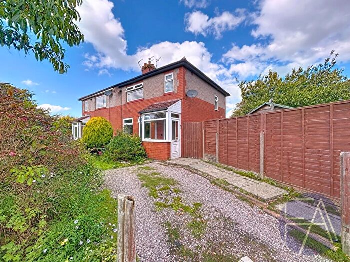 3 Bedroom Semi-Detached House For Sale In Essex Road, Southport, Merseyside, PR8