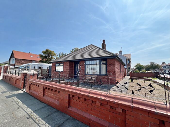2 Bedroom Bungalow For Sale In Grasmere Avenue, Fleetwood, FY7