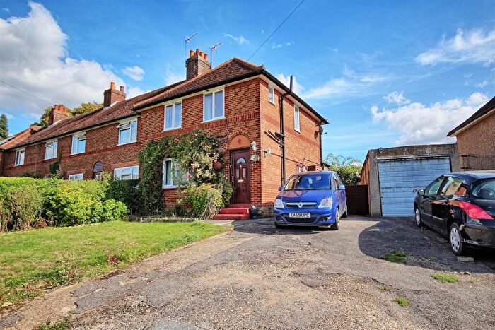 3 Bedroom End Of Terrace House For Sale In Temple Lane - Tonwell - Project, SG12