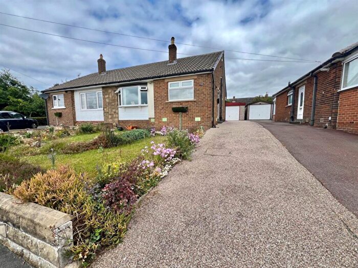 2 Bedroom Semi-Detached Bungalow For Sale In Woodlands Road, Lepton, Huddersfield, HD8