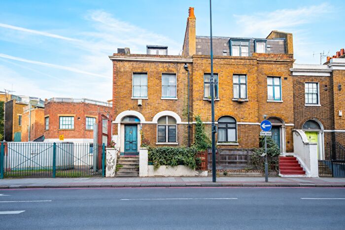 5 Bedroom Flat For Sale In Harleyford Road, SE11