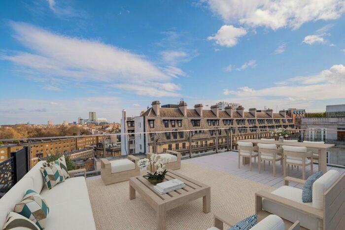 3 Bedroom Penthouse To Rent In Baker Street, Maryleborne, London, NW1