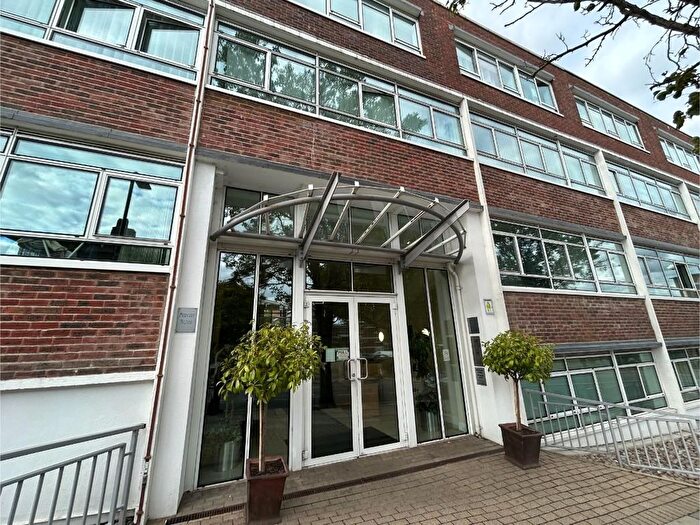 1 Bedroom Flat To Rent In Flat, Mercury House, Heathcroft, London, W5