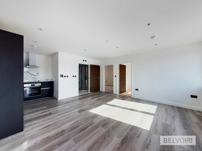 2 Bedroom Flat To Rent In Swan Courtyard, Charles Edward Road, Birmingham, B26