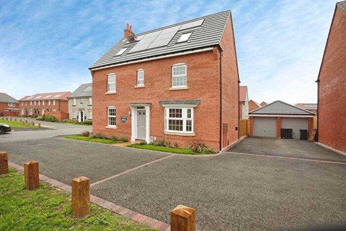 5 Bedroom Detached House For Sale In Vermilion Way, Rugby, CV22