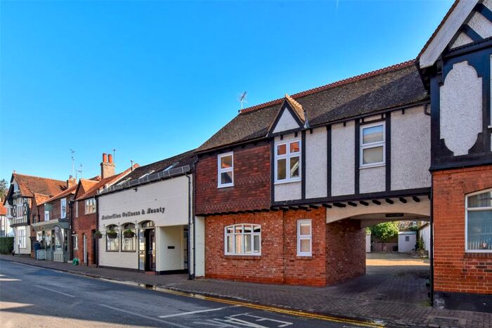 1 Bedroom House To Rent In High Street, Wargrave, Reading, Berkshire, RG10