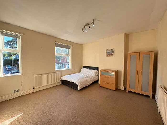 3 Bedroom Terraced House For Sale In St. Annes Road, Chorlton, M21