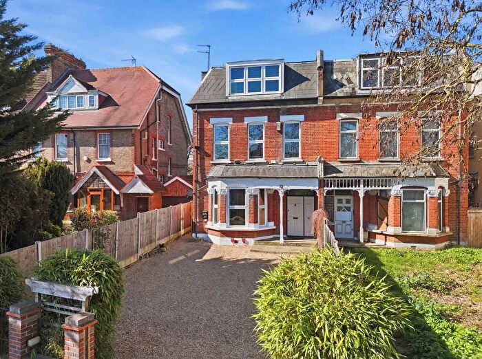 4 Bedroom Property For Sale In Hermon Hill, South Woodford, E18