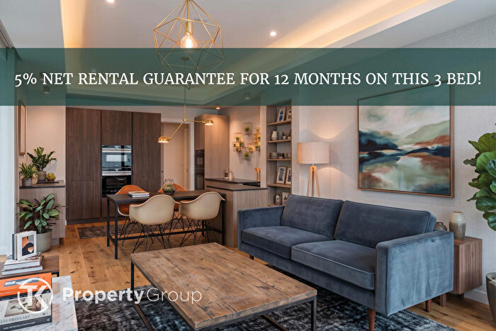 3 Bedroom Apartment For Sale In Manchester, (), Salford, M5