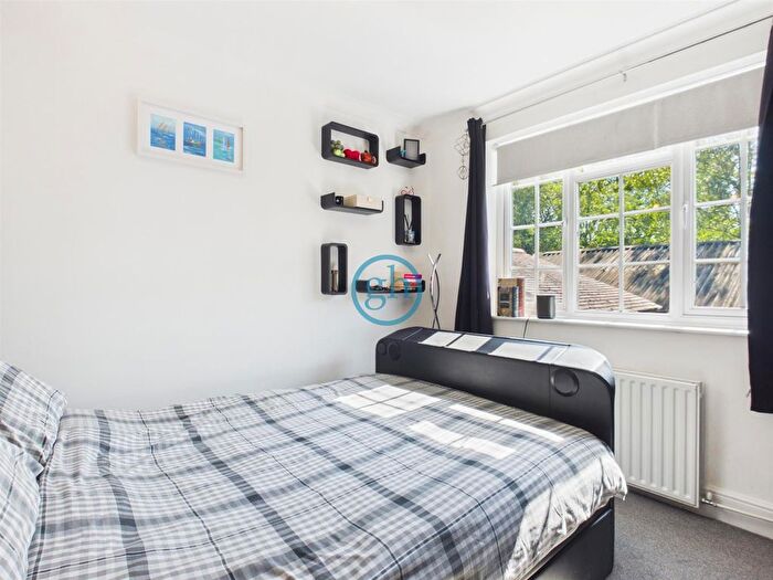 1 Bedroom Flat To Rent In High Road, Eastcote, HA5