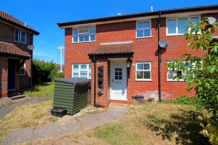 1 Bedroom Apartment To Rent In Peak Road, Guildford, GU2