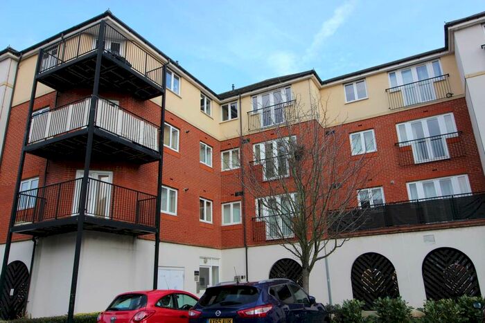 1 Bedroom Flat To Rent In Long Acre House, West Thamesmead, SE28