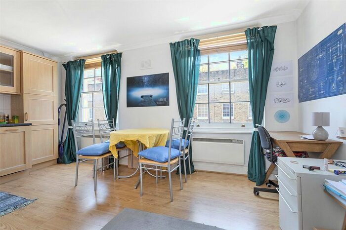 1 Bedroom Flat To Rent In Burton Street, Bloomsbury, London, WC1H