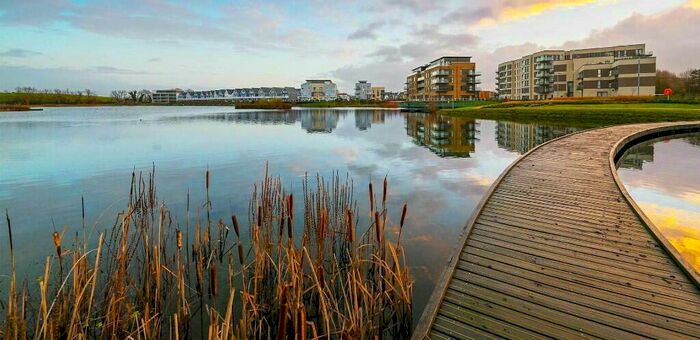 1 Bedroom Flat To Rent In Eastport Apartments, Green Park Village, Reading, Berkshire, RG2