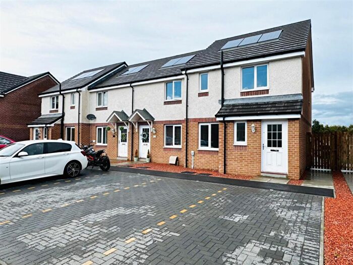 3 Bedroom End Of Terrace House For Sale In Pyotshaw Way, Cambuslang, Glasgow, G72