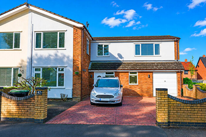 4 Bedroom Semi-Detached House For Sale In Mill Close, Trimley St. Martin, IP11