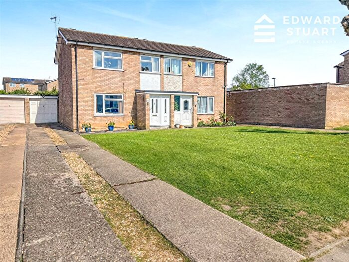 3 Bedroom Semi-Detached House For Sale In Holmes Way, Peterborough, Cambridgeshire, PE4
