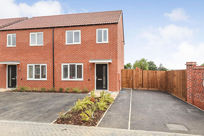 2 Bedroom House To Rent In Brome Close, Harpole, Northampton, NN7