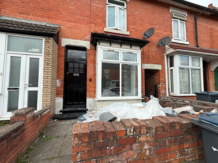 2 Bedroom Terraced House To Rent In Solihull Road, Sparkhill, Birmingham, B11