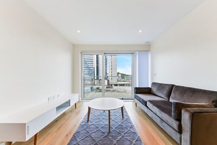 1 Bedroom Flat For Sale In Judde House, Royal Arsenal Riverside, Duke Of Wellington Avenue, Woolwich, London, SE18