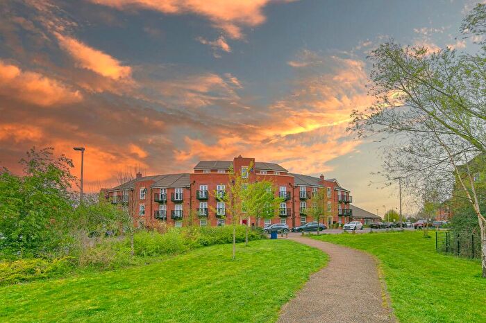 2 Bedroom Flat For Sale In Summerlin Drive, Woburn Sands, MK17