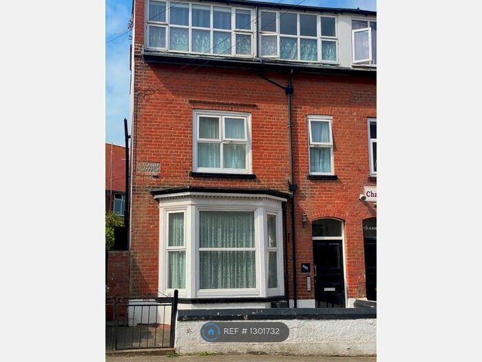 1 Bedroom Flat To Rent In North Marine Road, Scarborough, YO12