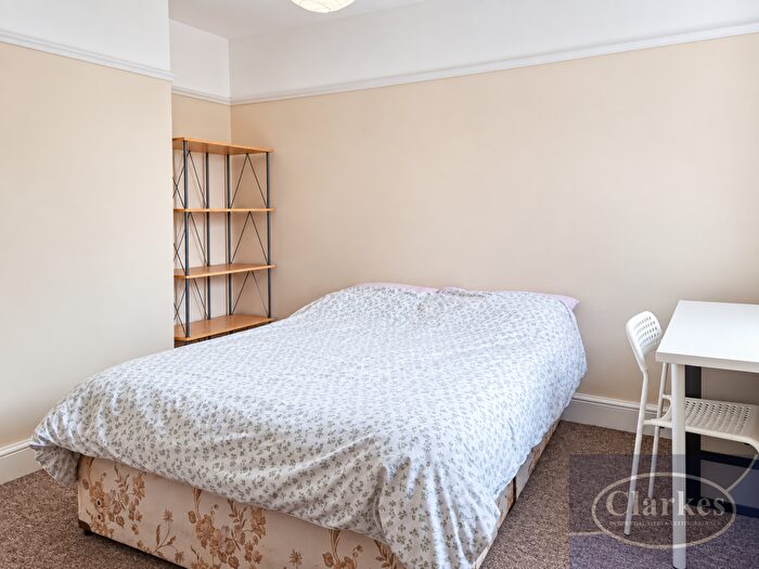 4 Bedroom Detached House To Rent In Acland Road, Winton, Dorset, BH9