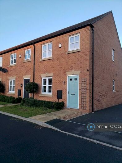 3 Bedroom End Of Terrace House To Rent In Avocet Avenue, Liverpool, L19