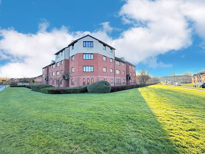 1 Bedroom Flat For Sale In Longdales Avenue, New Carron, FK2